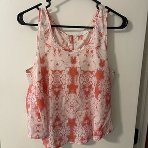 Pink tie die tank
